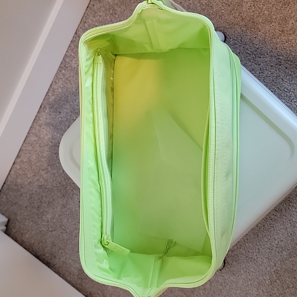 Beis Dopp Kit - Picture 2 of 6